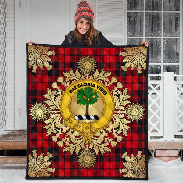 Hogg Tartan Crest Premium Quilt - Gold Thistle Style For Discount